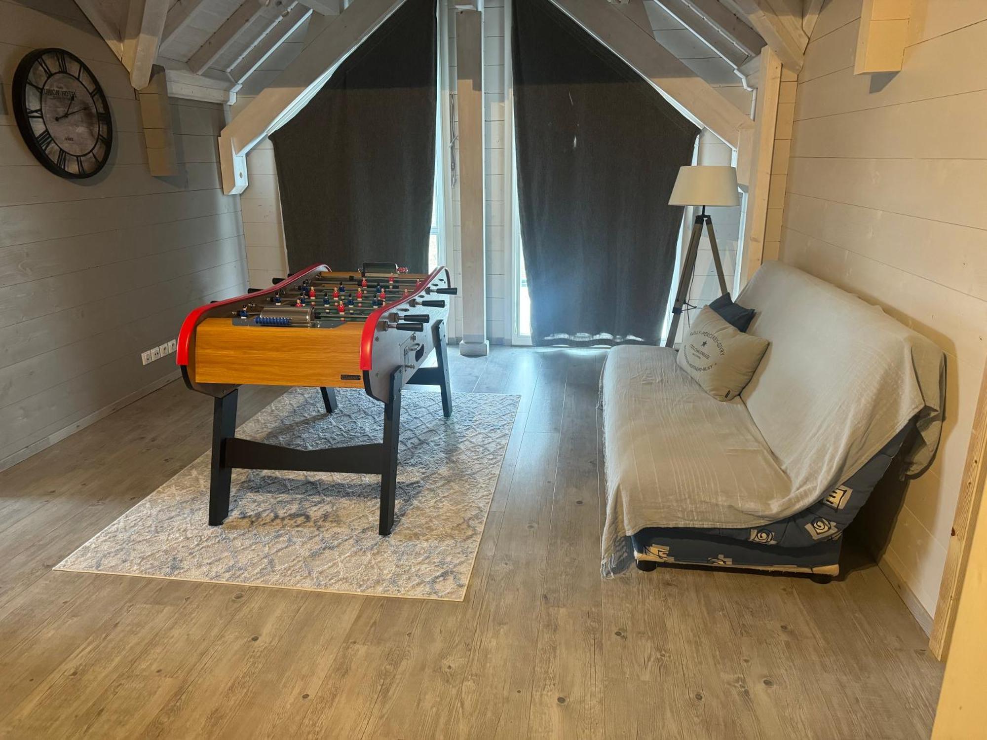 Gite De Mortagne, Chalet Avec Piscine - By Primo C0Nciergerie Gigny-sur-Saone Eksteriør bilde
